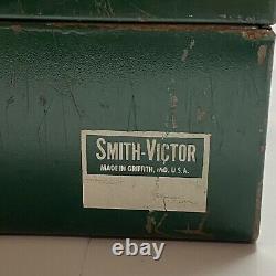 Vintage Smith Victor Coleman Lantern Metal Carrying Case