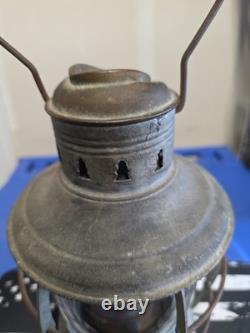 Vintage Wilcox Crittenden & Co. Nautical One Of A Kind Marine Lantern Light