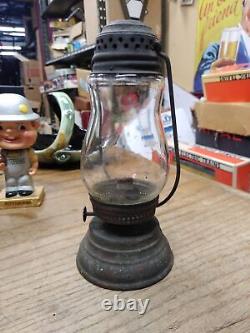 Vtg Antique Early Ice Skaters Kerosene Oil Lamp Lantern 7 Rare Collecitble