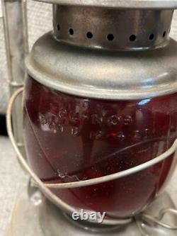 Vtg antique 1923 Dietz No. 2 D-lite railroad lantern red glass d-lite globe rare