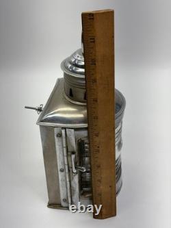 Wilcox Crittenden Maritime Ships Lantern Navigation Light Kerosene Lamp